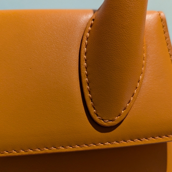 Jacquemus Le Chiquito Moyen Bag - Picture 16 of 16